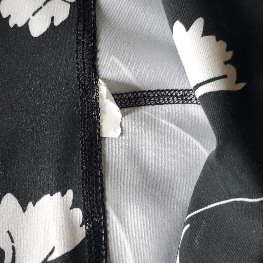 Fabletics leggings - Picture 3 of 5